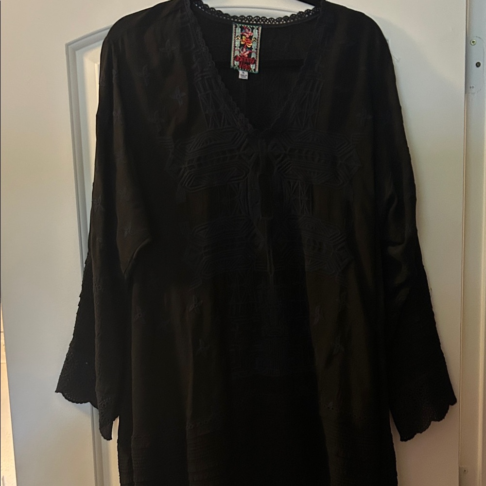 Johnny Was Black embroidered Tunic Top XL